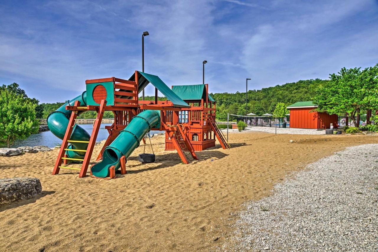 Branson West Cabin With Pool Access And Golfing 외부 사진