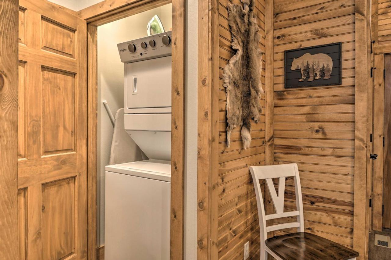 Branson West Cabin With Pool Access And Golfing 외부 사진