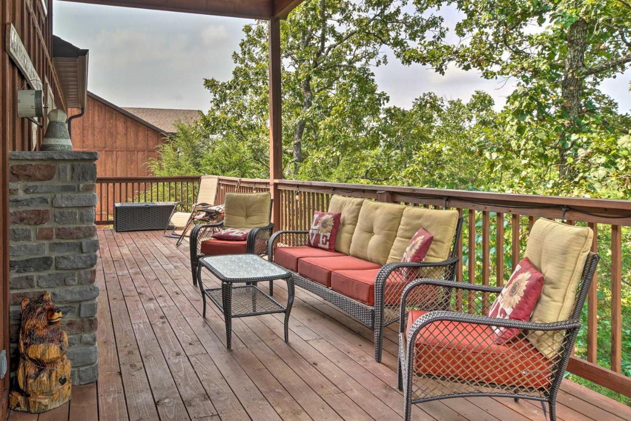 Branson West Cabin With Pool Access And Golfing 외부 사진