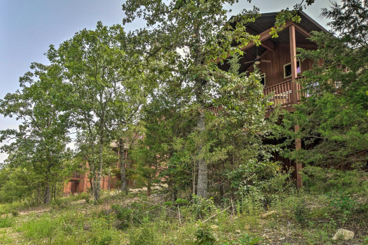 Branson West Cabin With Pool Access And Golfing 외부 사진