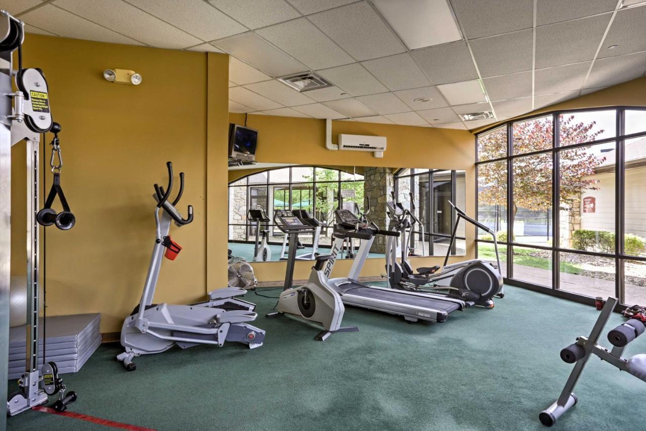 Branson West Cabin With Pool Access And Golfing 외부 사진